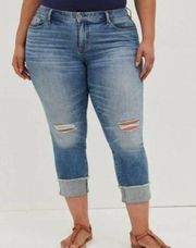 NEW NWT TORRID Plus Size Crop Boyfriend Straight Vintage Stretch Mid Rise Jean