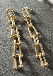 18K Gold U Link Horseshoe Earrings 