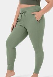 NWT  Softlyzero Airy High Waisted Drawstring Joggers in Basil Green Sz 3X