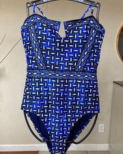 La Blanca blue Size 12 Large One Piece swimsuit