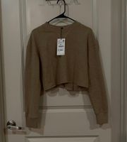 NWT  Crop Sweater