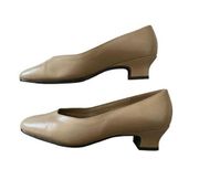 Soft Style by Hush Puppies Rosette Heels Formal Chunky Career Professional Block