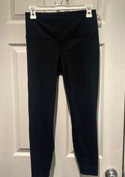 Yogalicious Lux size medium leggings