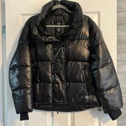 Gap puffer jacket