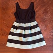 Size 7 dress, absolutely adorable- great condition!