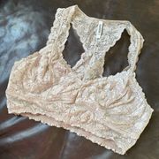 Zenana Outfitters Grey Lace Lined Bralette size Large