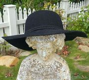 Nordstrom Phase 3 Black 100% Wool Floppy Hat with Braided Trim. EUC!