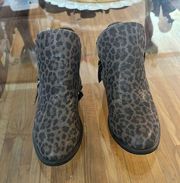 Very G Wink Booties- Leopard