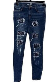 Almost Famous mid-rise straight leg jeweled distressed jeans 7