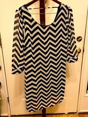 NWT SOULMATE BLACK & WHITE DRESS FULLY LINED SIZE XL