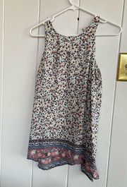 ⭐️ floral tank top blouse size small