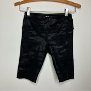 Peloton Miami fitwear biker shorts monochrome camouflage pattern size small