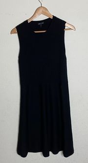 Black 100% Wool Textured Sleeveless Knee Length Dress ( S )