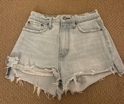 Abercrombie & Fitch The Mom Short High rise Curve Love