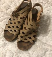 Baretraps Beige sandals