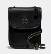 NWOT Coach Turnlock Black Leather Pouch 10 MSRP $150