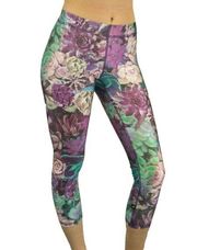 Terez Capri Performance Leggings Purple Succulent NWT Small Made in USA