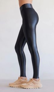 Carbon38 Legging in Takara Shine Size Extra Small XS Black High Waisted