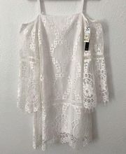 NWT  White Lace Dress with Bell Sleeves, size 8, Bridal