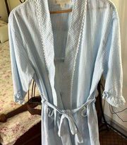 Eileen West Blue Striped Seersucker Lace Trim Belted Robe Size S/M
