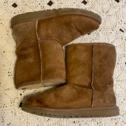 UGG short classic boots (6) chestnut tan light brown classic short winter boot