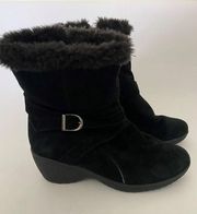 Khombu Black Suede Boots Faux Fur Sz. 7M Leather