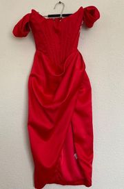 HOUSE OF CB 'Loretta' Red Satin Off Shoulder Dress/Size XS NWOT