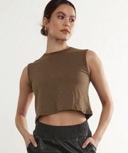 Commando Cloud Cropped Muscle Tank in dark khaki