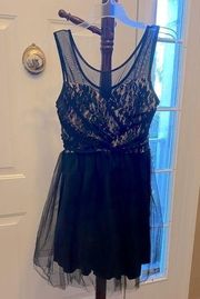 DELIAS BLACK LACE AND CRINOLINE PARTY DRESS SIZE 5/6