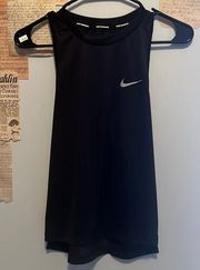 nike workout tank top.