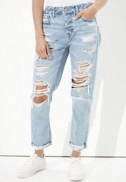 American eagle tomgirl light wash ripped distressed jeans size 14 long