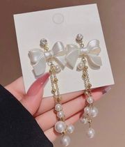 Elegant Bow White Pearl Dangle Drop Earrings for Women,Pearl Earrings