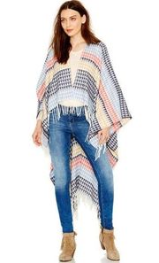 💕BCBGMAXAZRIA💕 Fiesta Triangle Wrap Poncho NWOT