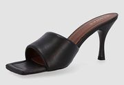 Alohas Black $190 Puffy Mules ( 7.5 ) 