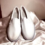 A New Day women’s size 9W canvas slip ons