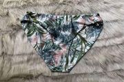 PRETTYLITTLETHING Floral Bikini Bottom Size 10