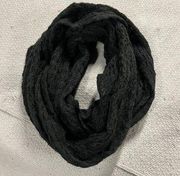 Black Winter Knitted Infinity Circle Scarf EUC