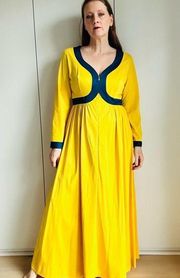 Vintage Vanity Fair Robe/House Dress Yellow Navy Blue Full Length Size Large