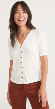 $58 NWOT  Lexi Rib Button Top Size Medium