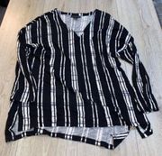 Metaphor black white long sleeve shirt top