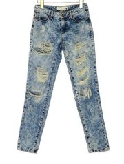 Urban Outfitters  Garage Ripped Distressed Acid Wash Thrashed Boyfriend Jeans 0