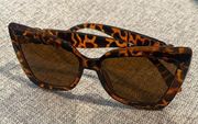 Sunglasses, New Without Tag Brown & Black Frame