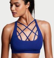 VICTORIA SPORT Strappy-front Seamless Sport Bra