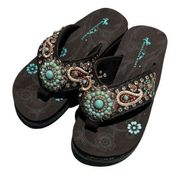 Montana West Brand New Size 6 Aztec & paisley SANDALS. B56