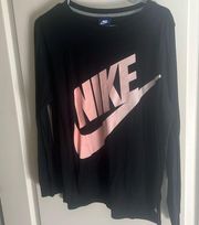 Nike  Women’s long sleeve Large