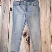 Lane Bryant size 20 light wash straight jeans EUC
