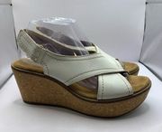 Clarks Womens Aisley Tulip Wedge Sandals,White Leather size 9.5M EUC