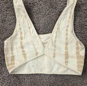 Gilly Hicks white and cream cropped tank/bralette