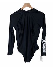 Hurley quick dry long sleeve rash guard surf suit NWT small