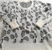 White Leopard Print Sweater Size Small
